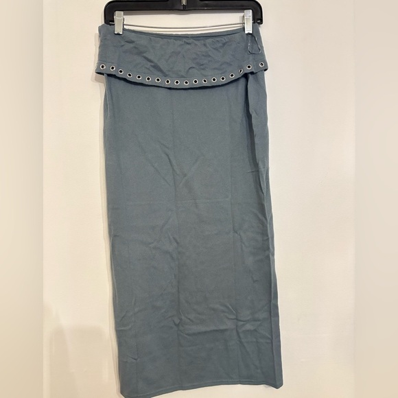 Elegant Blue Skirt with Eyelet Detail - Picture 2 of 2